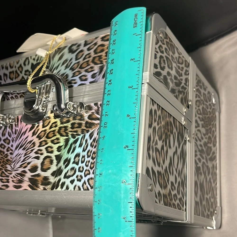 Imoshion Brand leopard animal print Medium Train Case